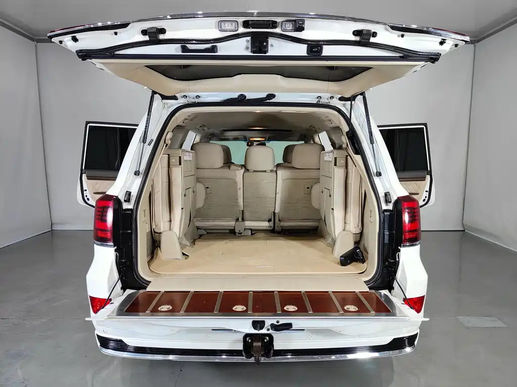 Toyota Land Cruiser 2019 — фото 15