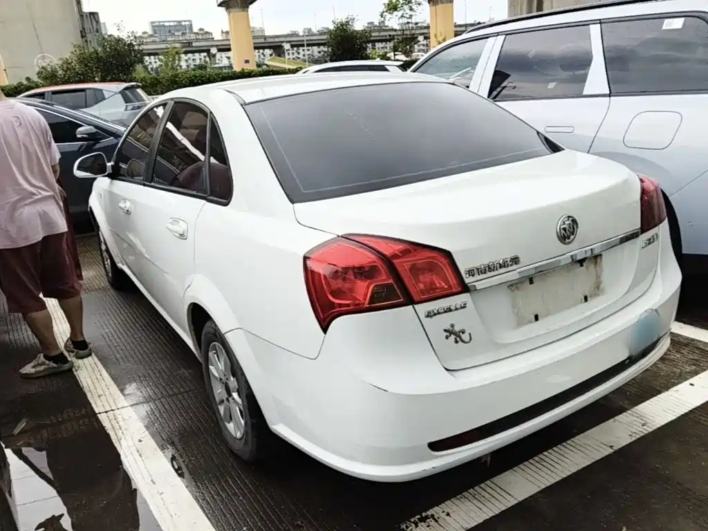 Buick Excelle 2014