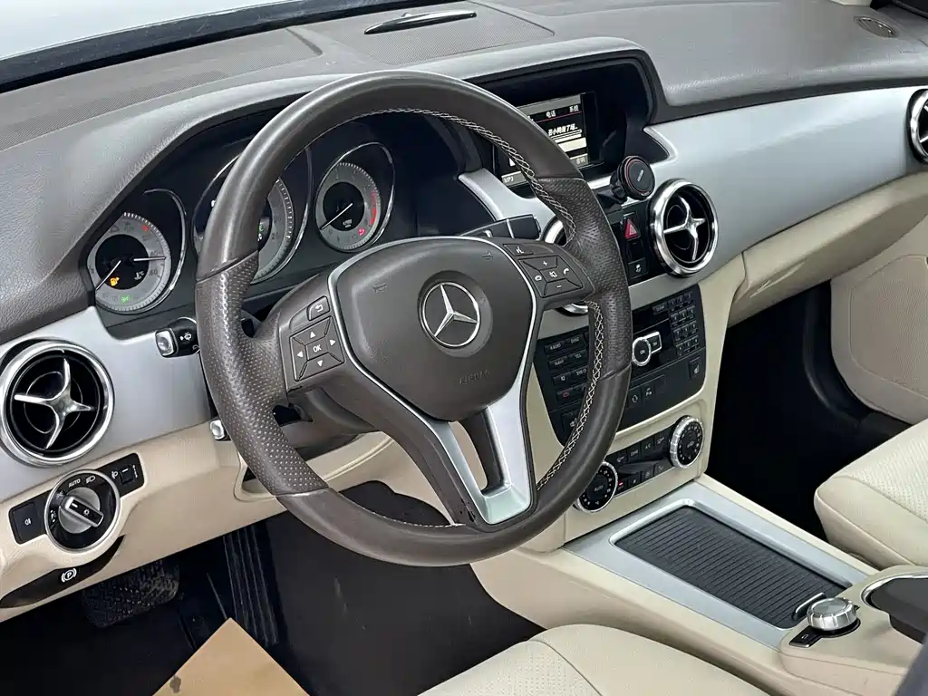 Mercedes-Benz GLK-Class 2014 — фото 8