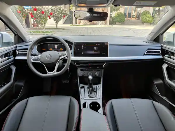 Volkswagen Lavida 2024