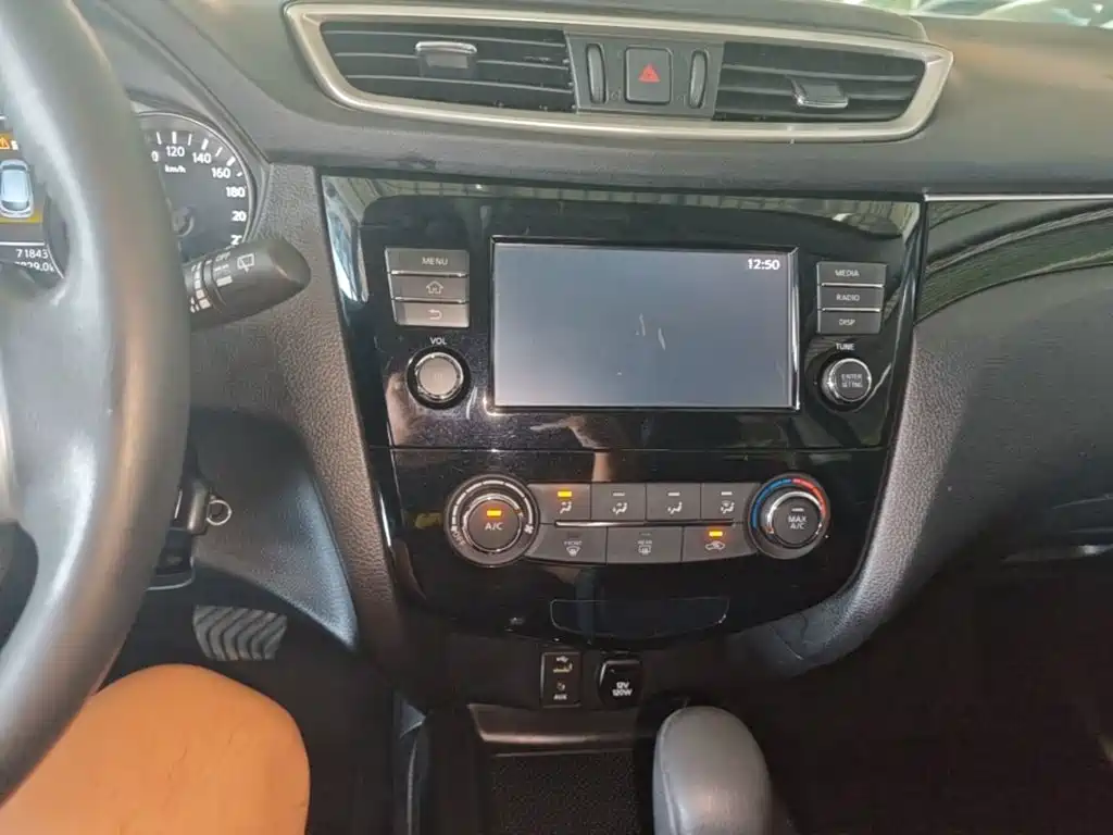 Nissan Qashqai 2018 — фото 13