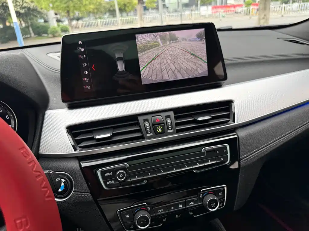 BMW X2 2019 — фото 15