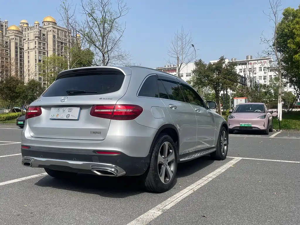 Mercedes-Benz GLC 2016 — фото 6