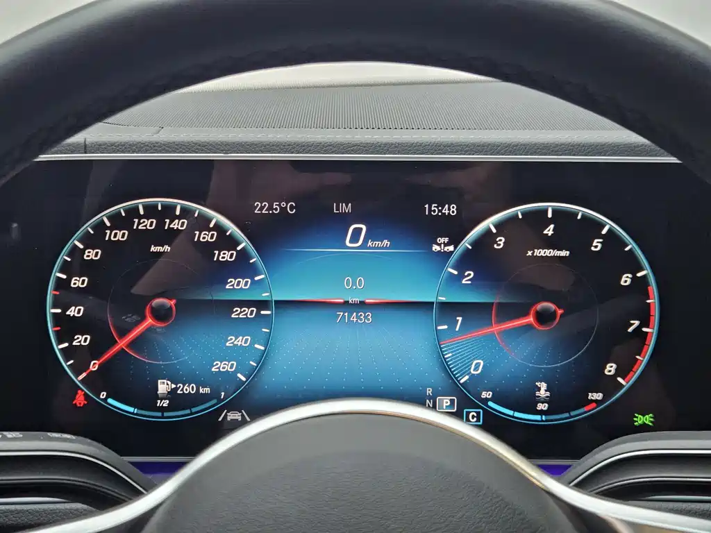 Mercedes-Benz GLE 2023 — фото 15