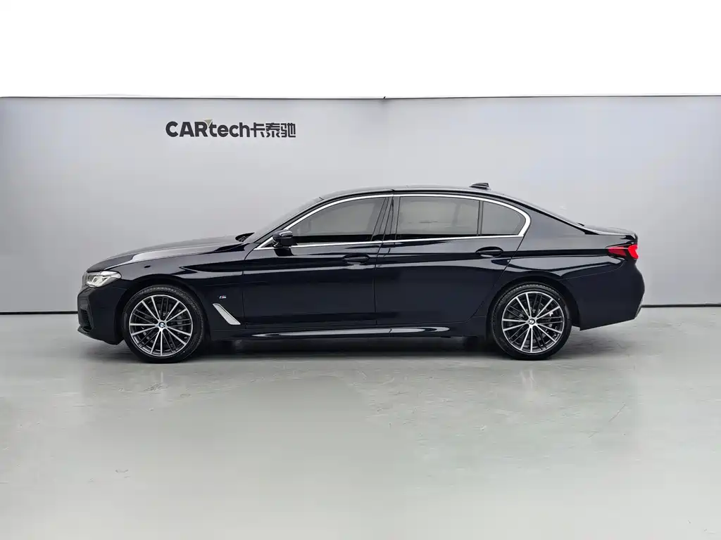 BMW 5 Series 2024