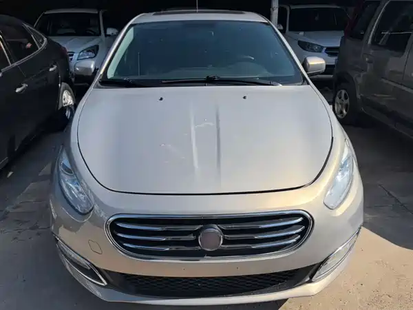 Fiat Viaggio 2014