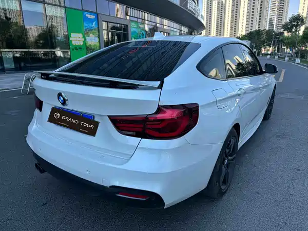 BMW 3 Series GT 2019