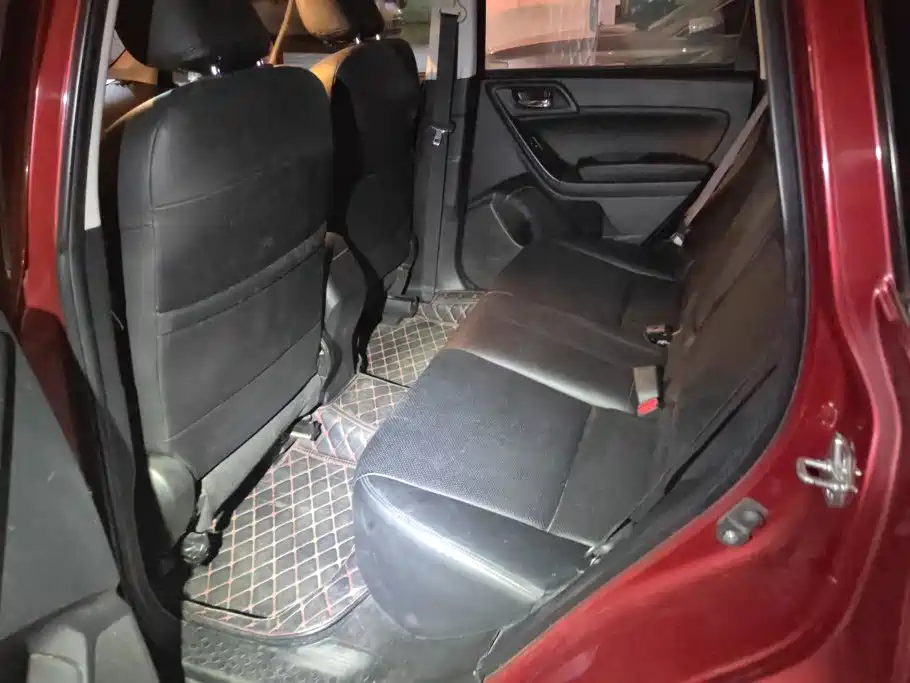 Subaru Forester 2014 — фото 11