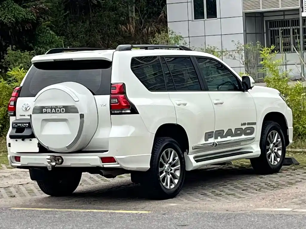 Toyota Prado 2019 — фото 14