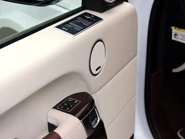 Land Rover Range Rover 2015