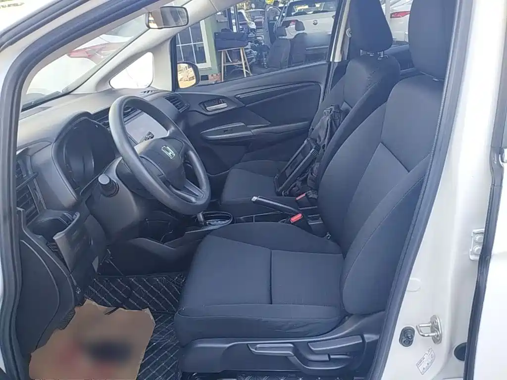 Honda Fit 2018 — фото 15