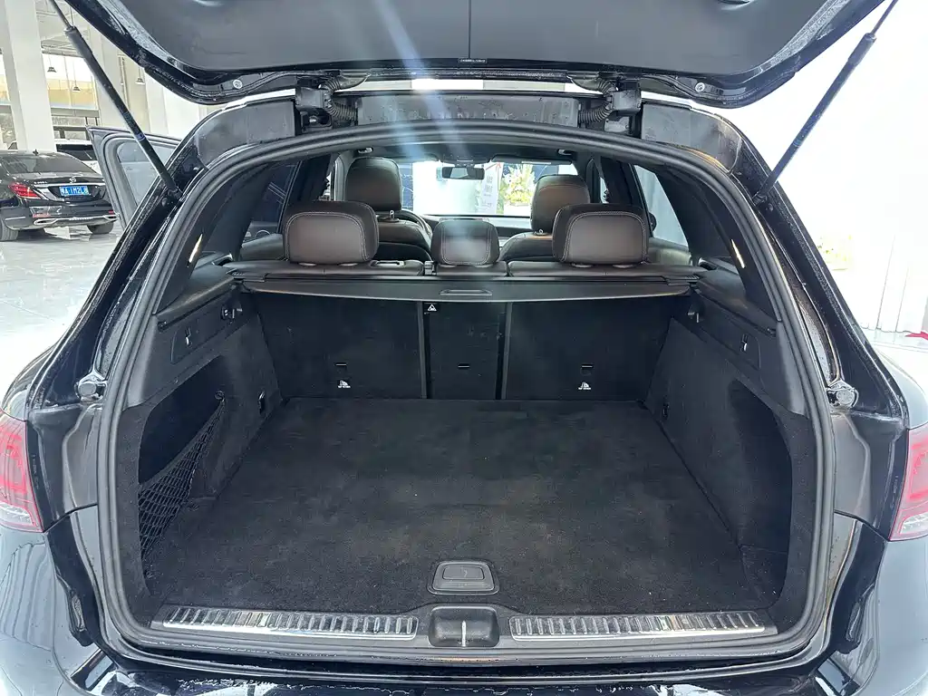 Mercedes-Benz GLC 2020 — фото 15