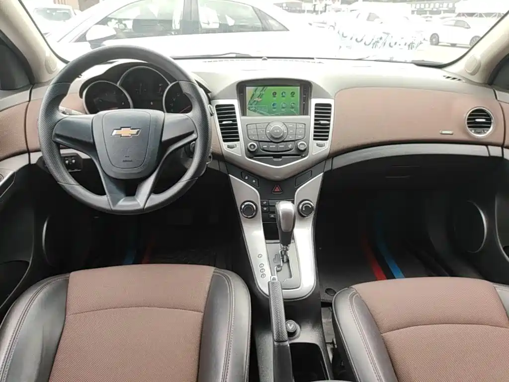 Chevrolet Cruze 2016 — фото 13