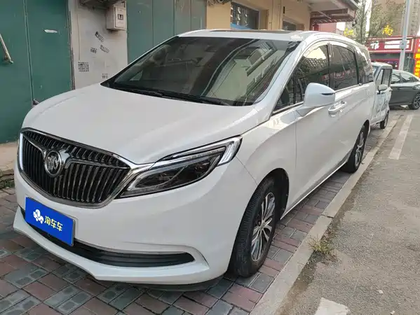 Buick GL8 2017