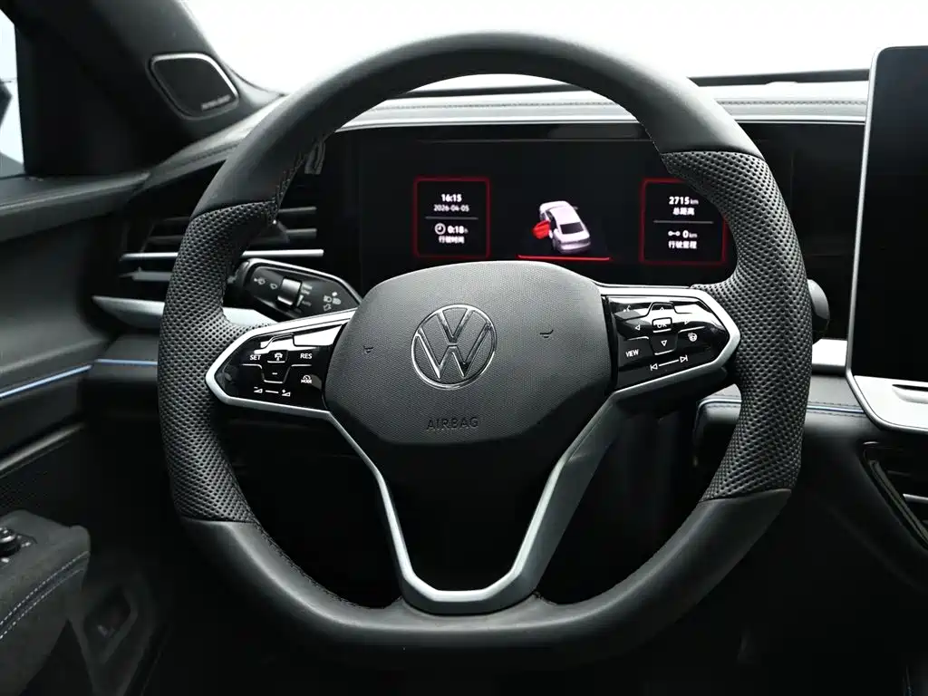 Volkswagen Passat 2024 — фото 15