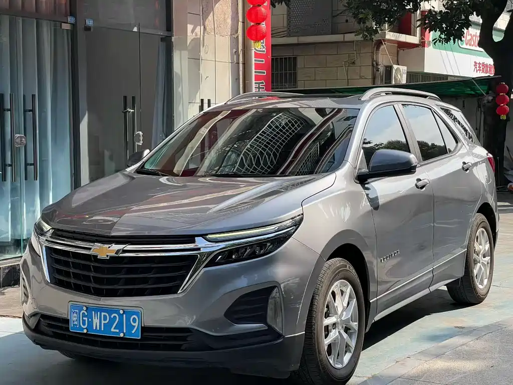 Chevrolet Equinox 2021 — фото 1