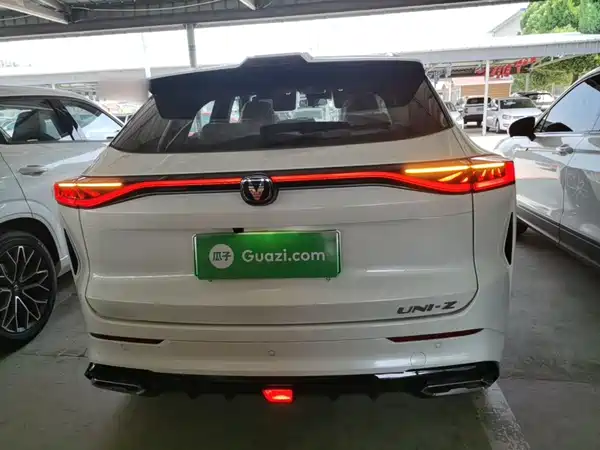 Changan UNI-Z New Energy 2025
