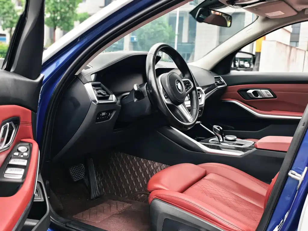 BMW 3 Series 2022 — фото 8