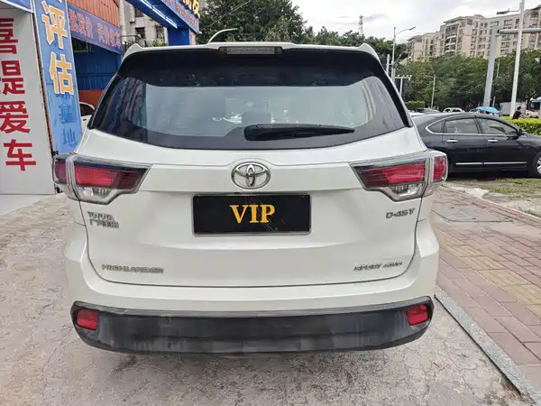 Toyota Highlander 2017