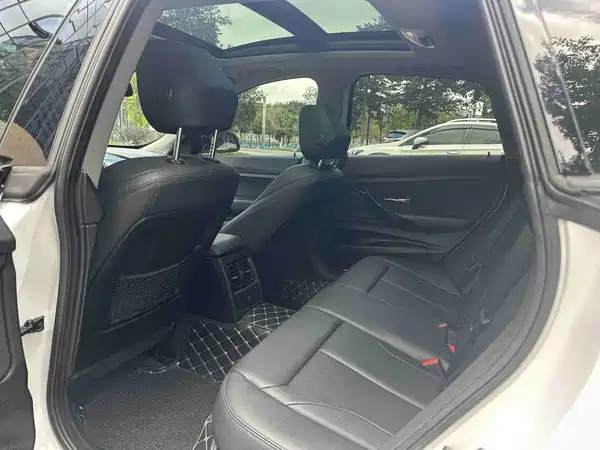 BMW 3 Series GT 2019