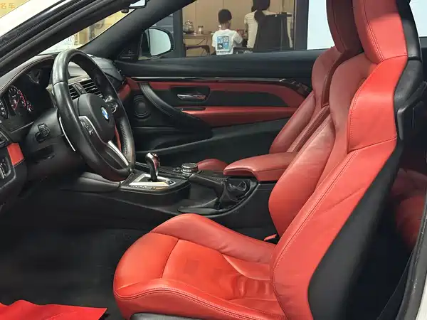 BMW M4 2016