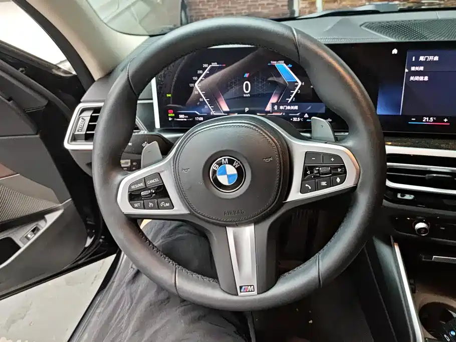BMW 3 Series 2023 — фото 15