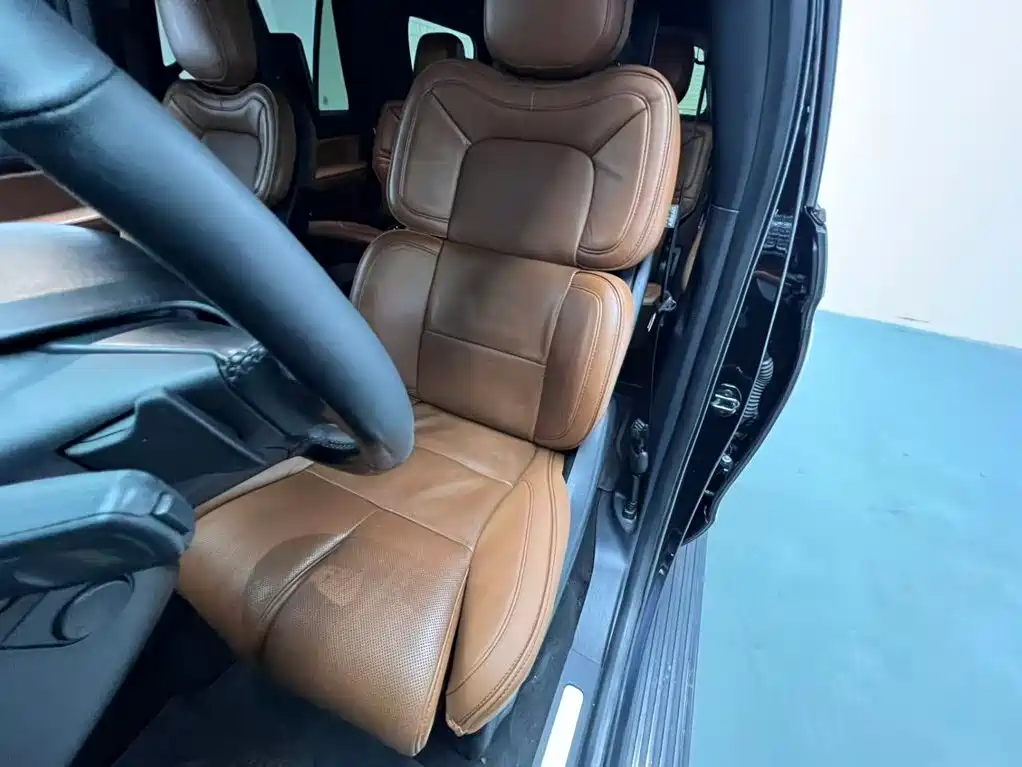Lincoln Navigator 2018 — фото 4