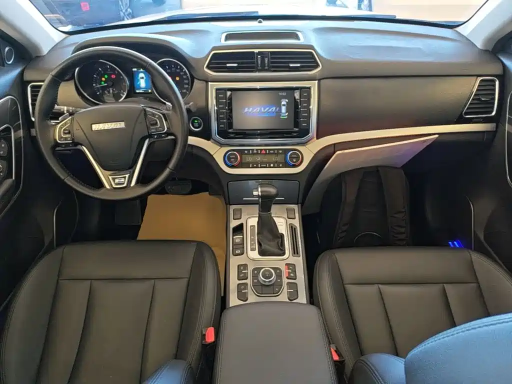 Haval H6 Coupe 2016 — фото 10