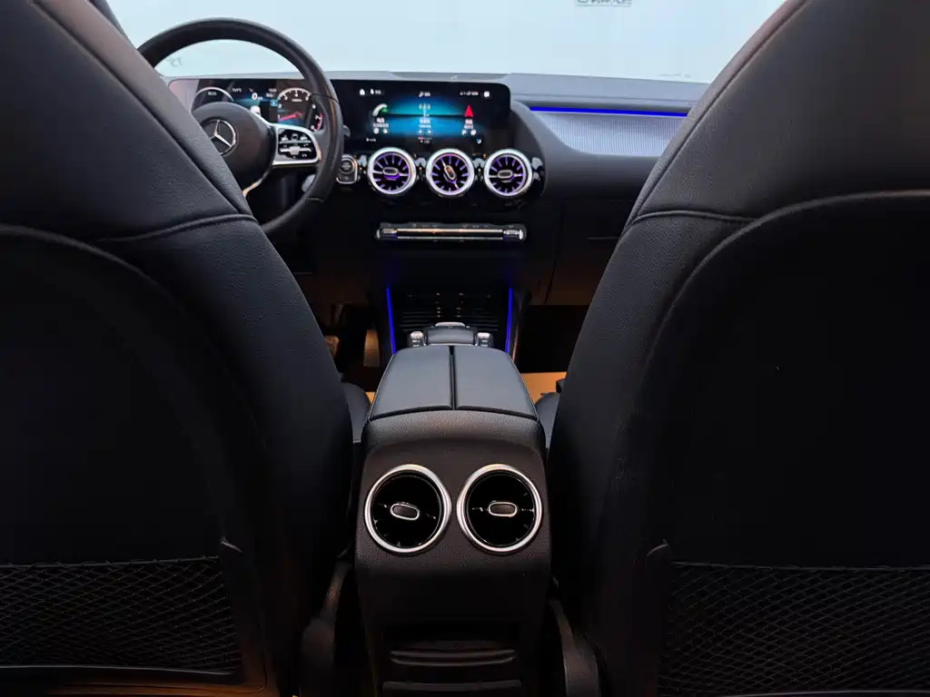 Mercedes-Benz GLA 2022 — фото 15