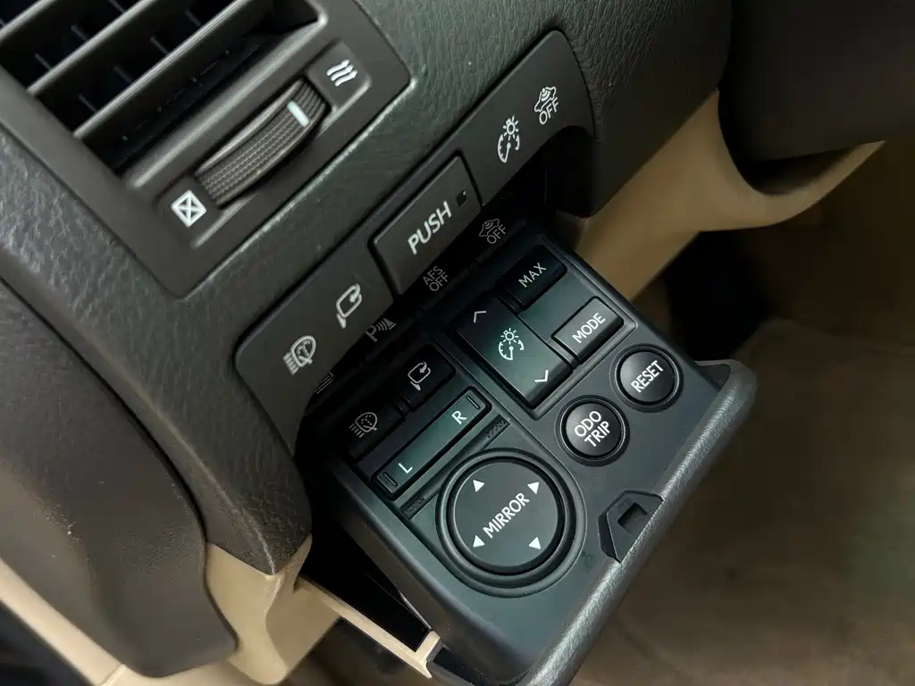 Lexus GS 2008 — фото 12