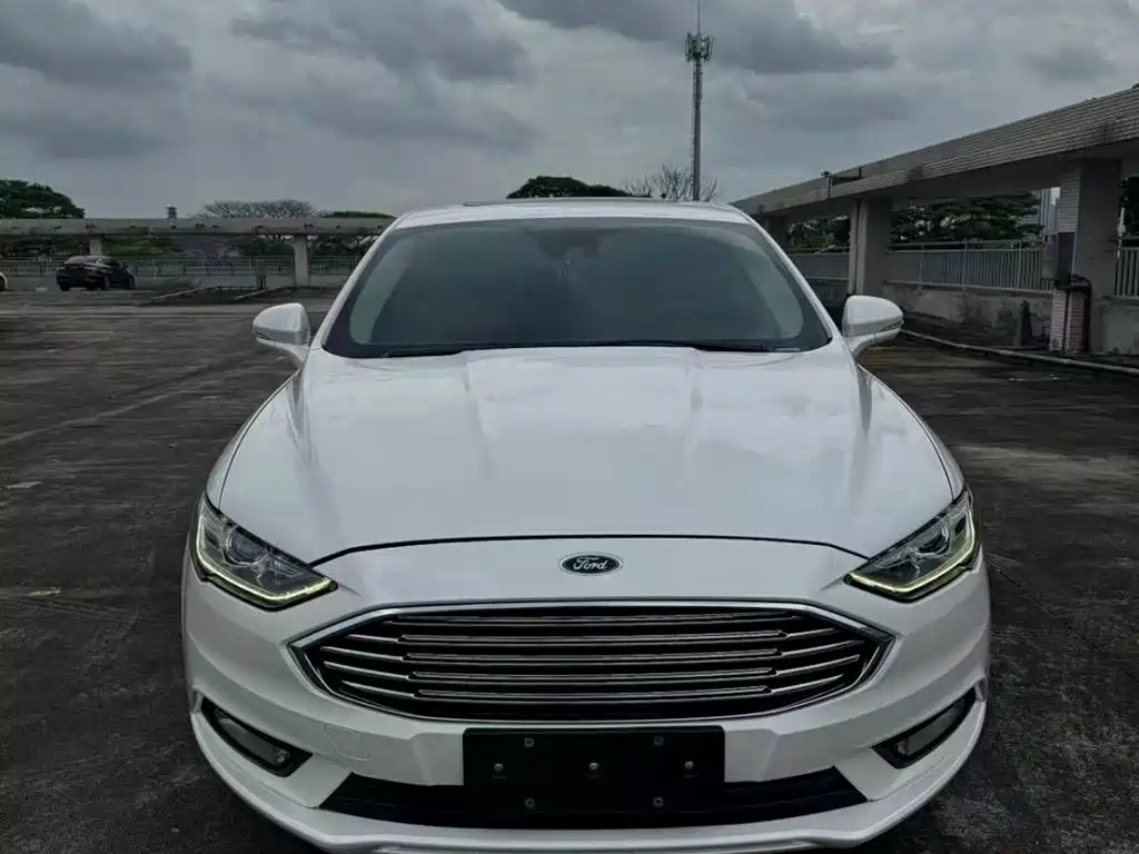 Ford Mondeo 2017 — фото 2