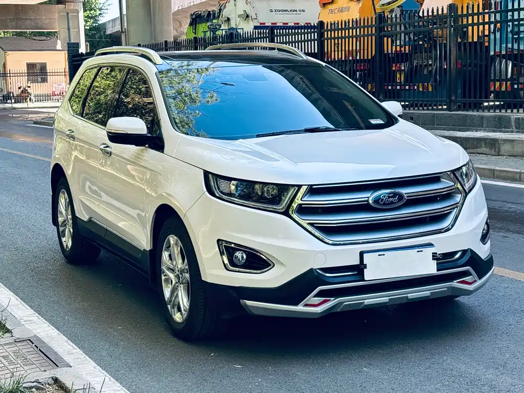 Ford Edge 2017 — фото 3
