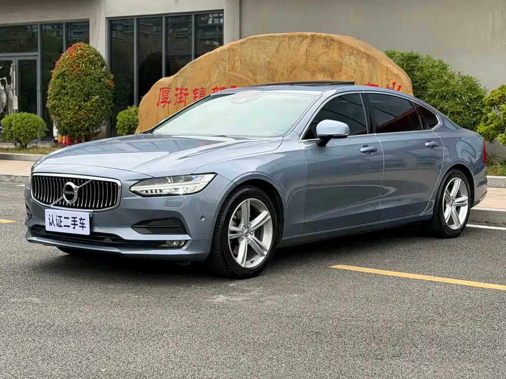Volvo S90 2018 — фото 1