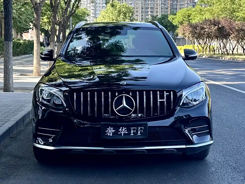 Mercedes-Benz GLC AMG 2018 — фото 2