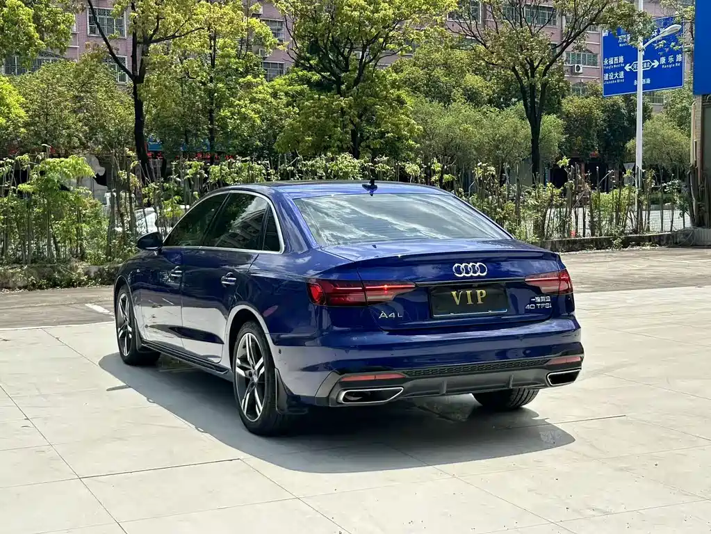 Audi A4L 2021 — фото 9