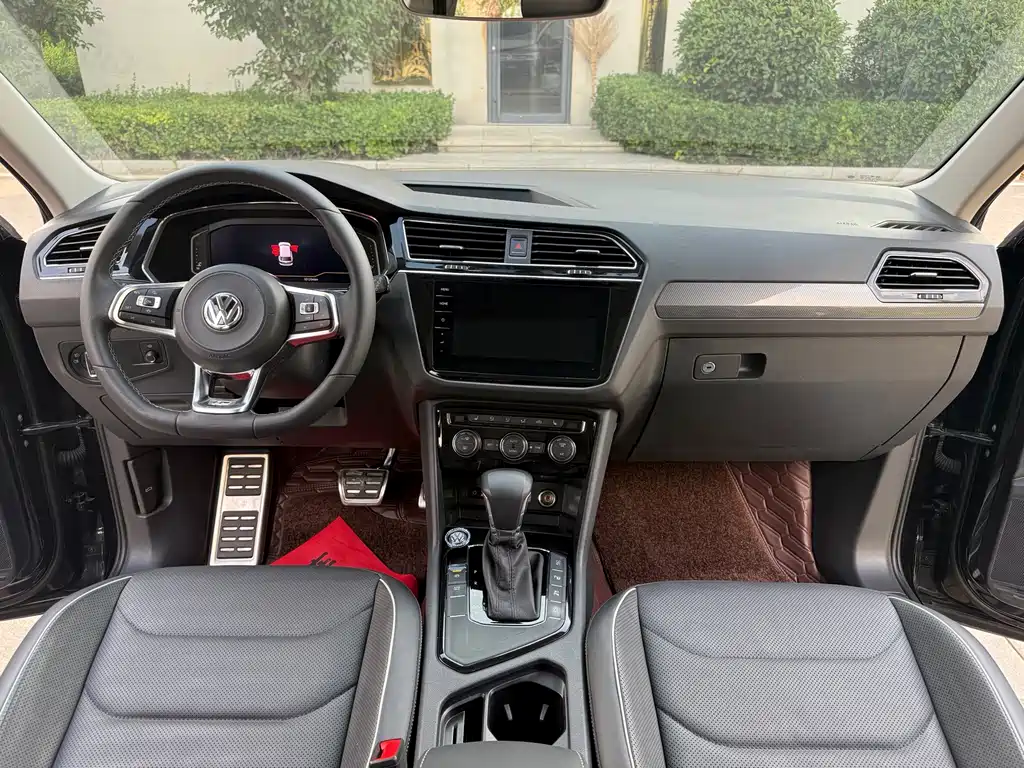Volkswagen Tiguan L 2020