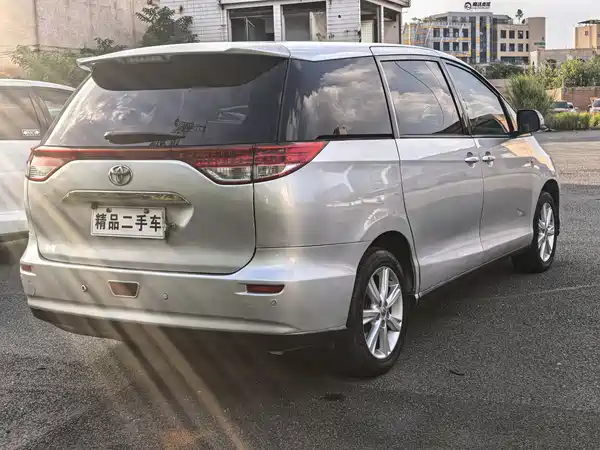 Toyota Previa 2009