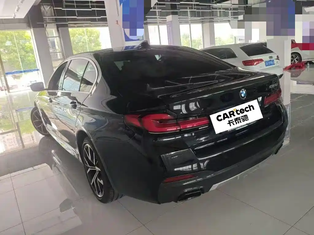 BMW 5 Series 2023