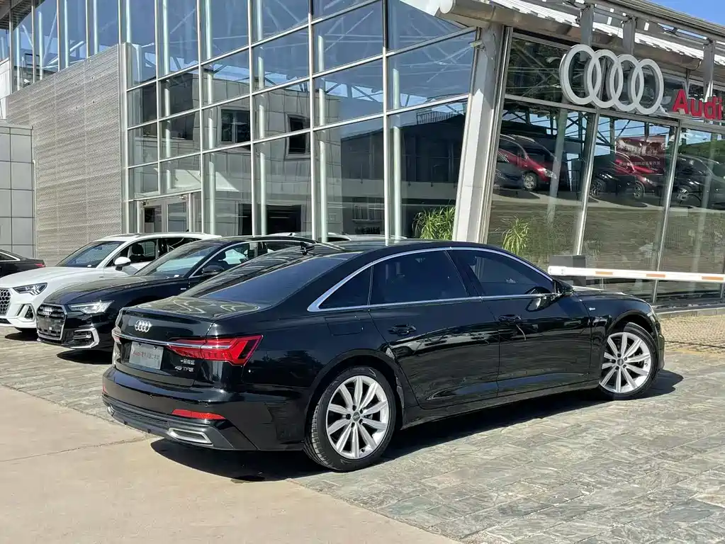 Audi A6L 2021 — фото 7