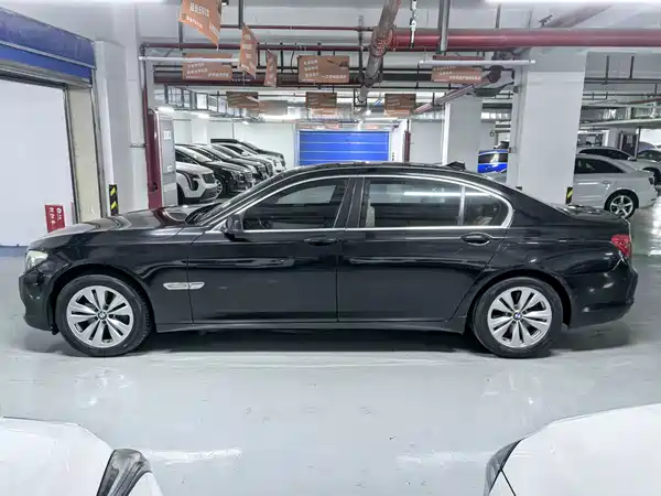 BMW 7 Series 2009