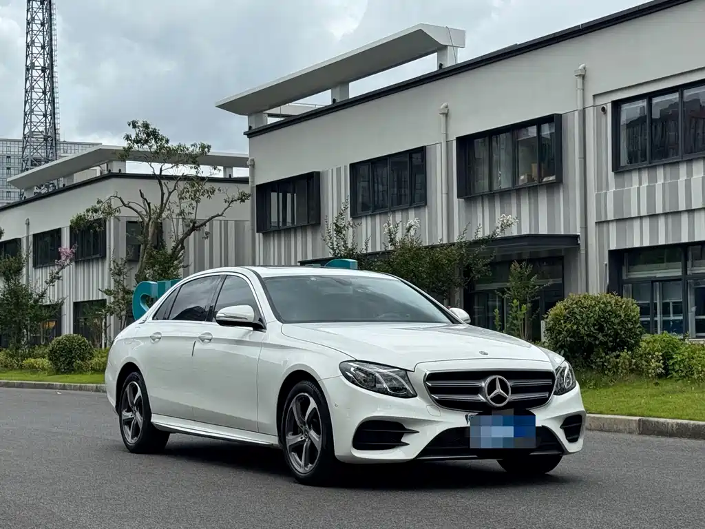 Mercedes-Benz E-Class 2019