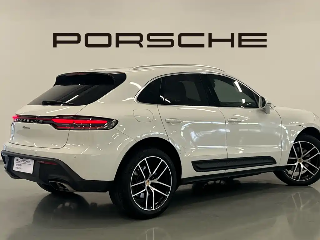 Porsche Macan 2023 — фото 5