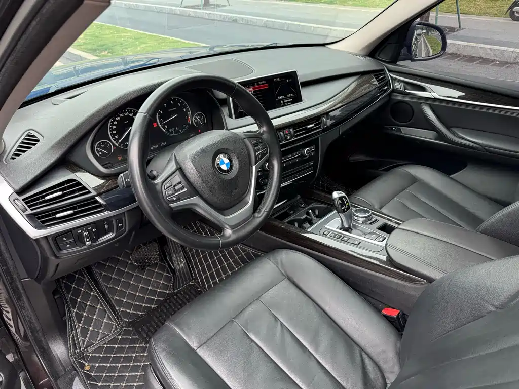 BMW X5 2014 — фото 11