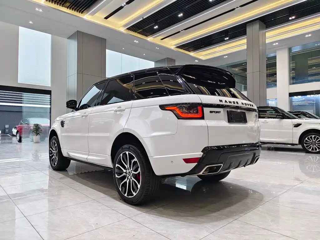 Land Rover Sport 2021 — фото 18