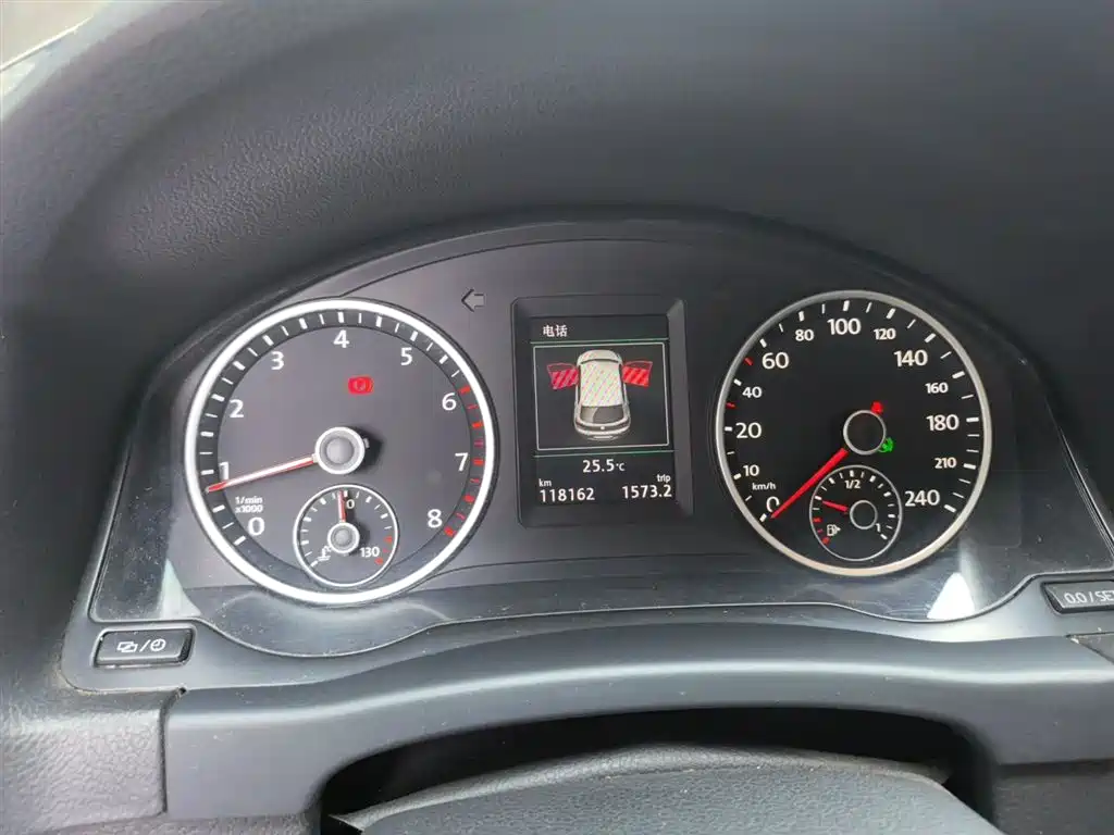Volkswagen Tiguan 2014