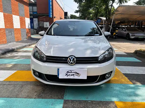 Volkswagen Golf 2014