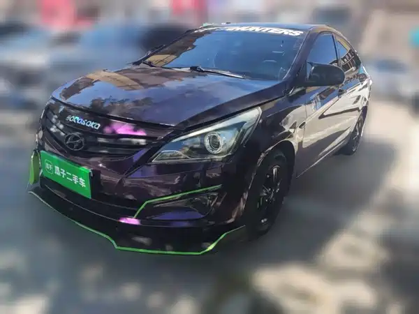 Hyundai Accent 2015
