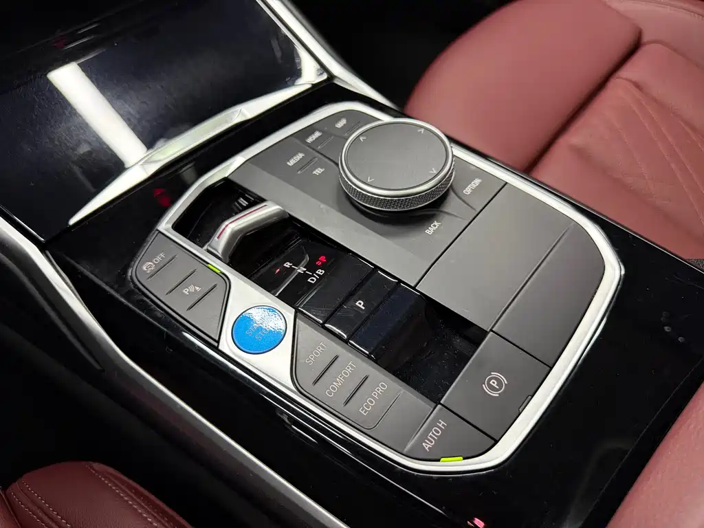BMW i3 2023 — фото 17