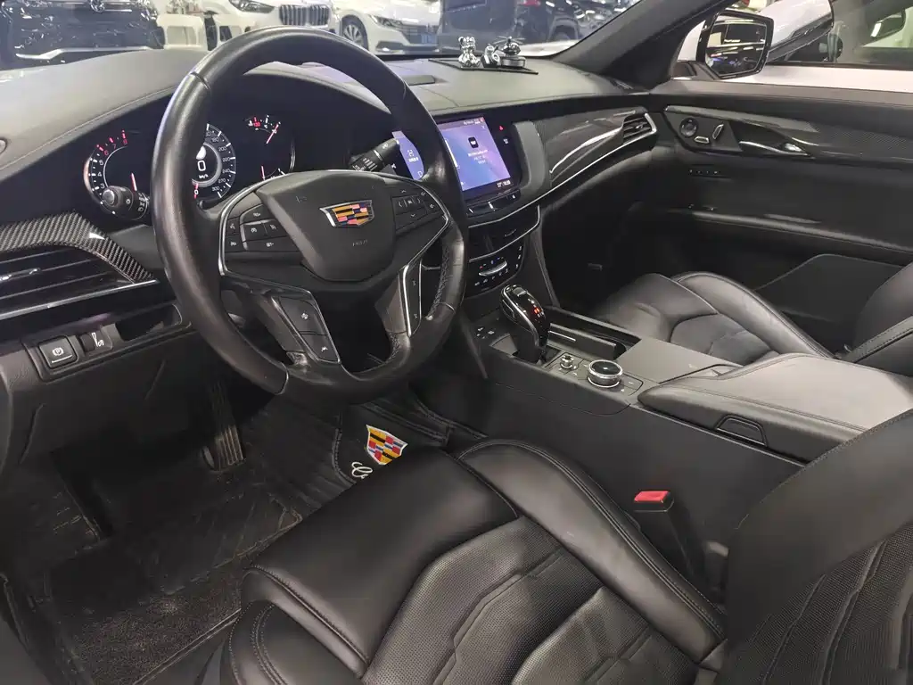 Cadillac CT6 2020 — фото 12