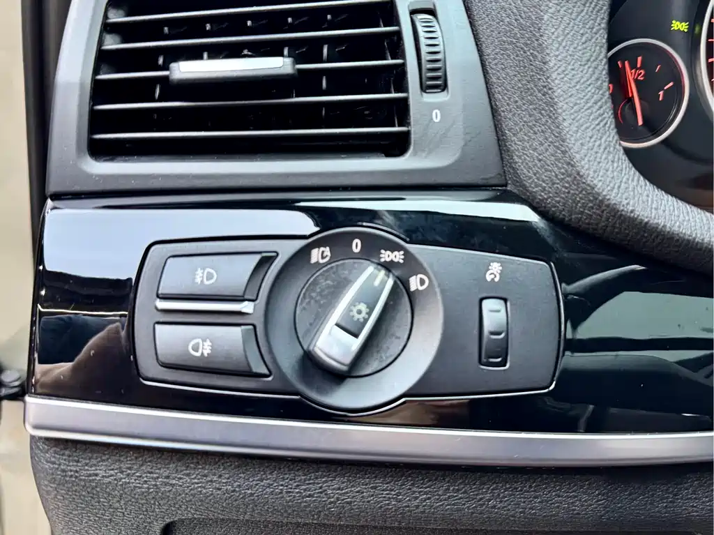 BMW X3 2016 — фото 12